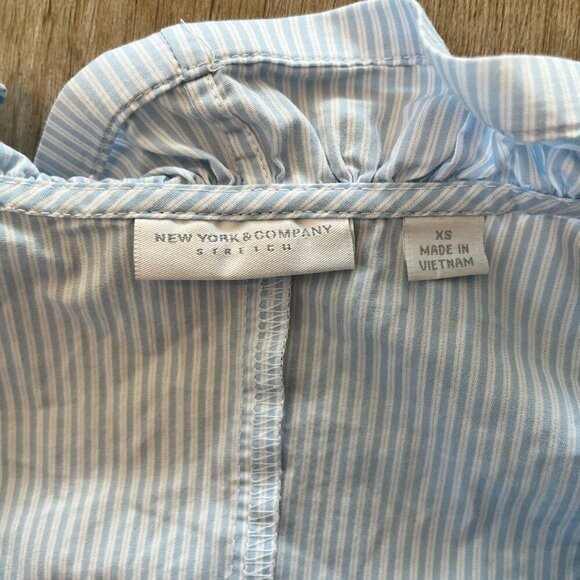Womens New York & Company Blue Stripe Blouse - XS - Picture 6 of 6